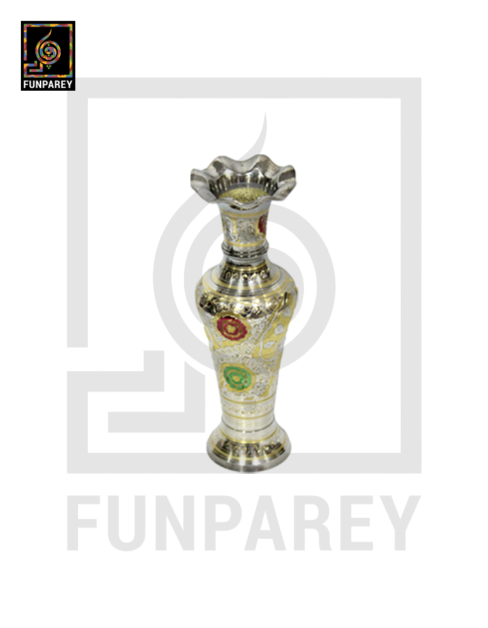 Handmade 10" Brass Vase Pair 'Pensive'