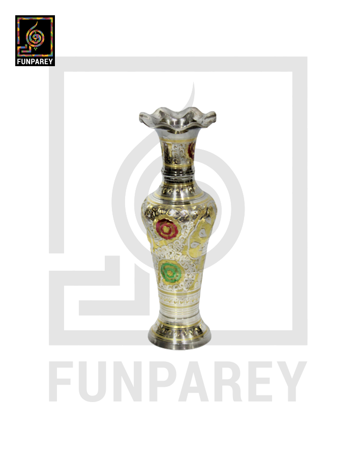 Handmade 10" Brass Vase Pair 'Pensive'