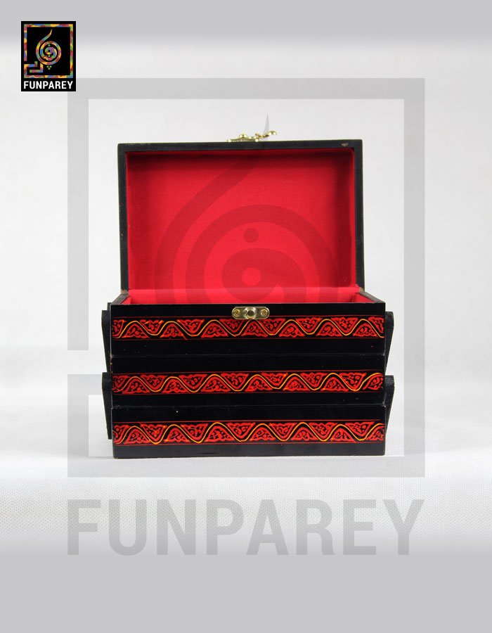 Wooden Cantilever Jewelry Box 8/5 with Nakshi Art Red