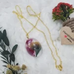 Botanical Dried Flowers Pendant 01