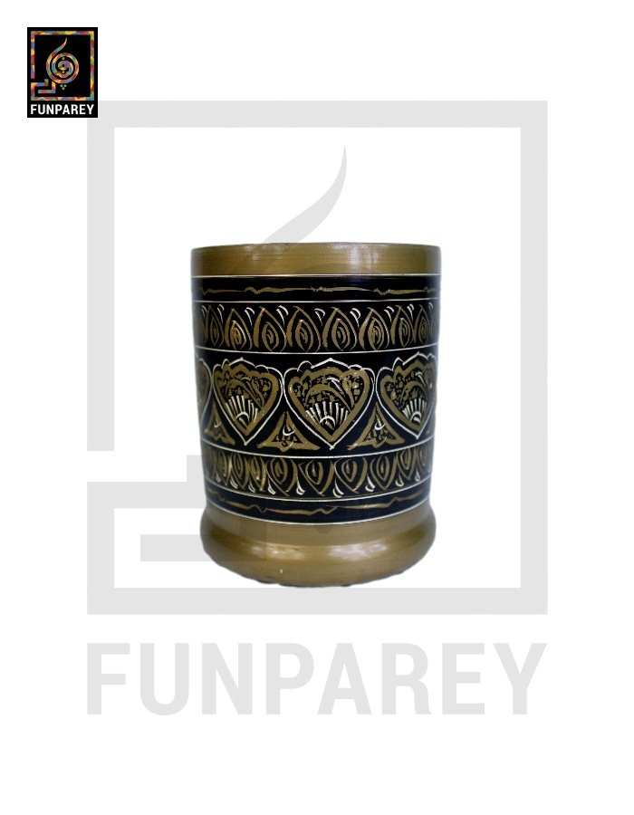 Accessory Jar Cylindrical with Lacquer Art