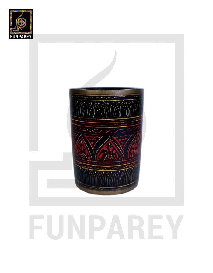 Accessory Jar Cylindrical with Lacquer Art