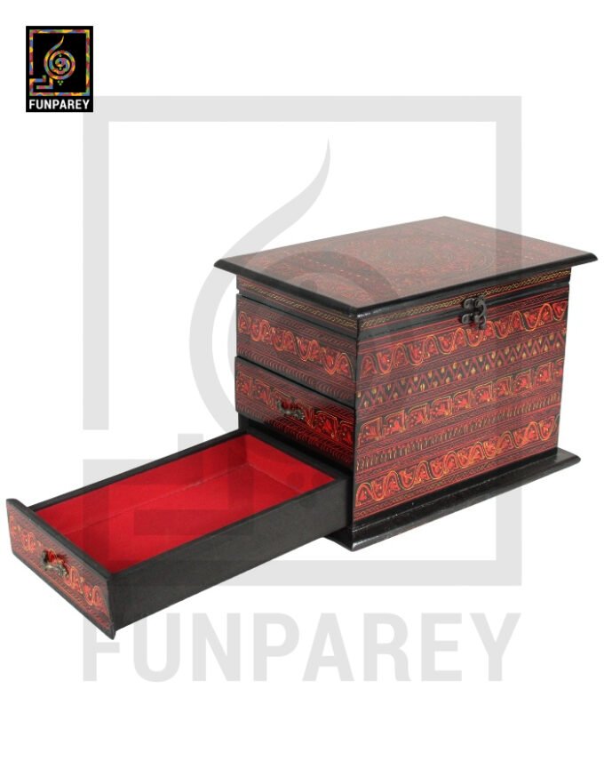 Lacquerware Wooden Trinket Box Distinct 8/12 with 2 Drawers