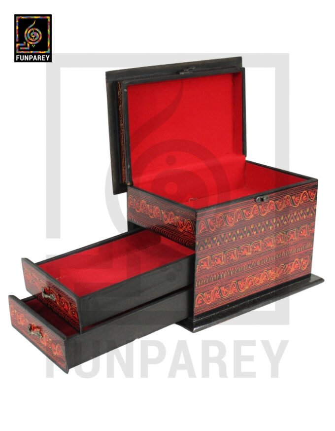 Lacquerware Wooden Trinket Box Distinct 8/12 with 2 Drawers