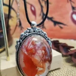 Antiquated Resin Pendant - FloraFused 001