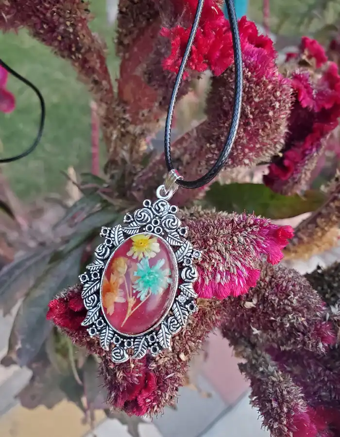 Handcrafted Resin Pendant - Flora Nest