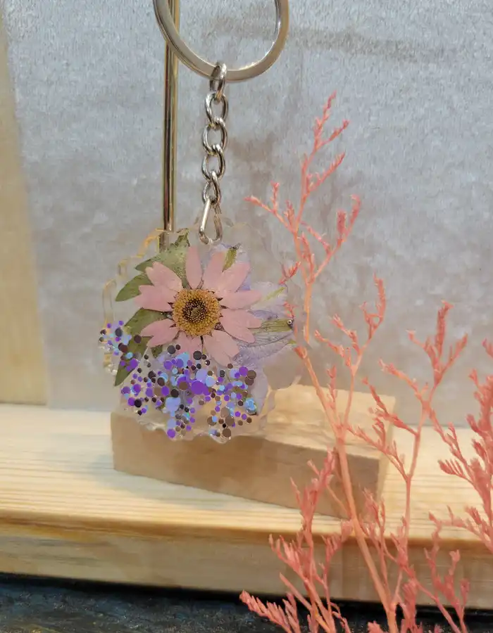 Handmade Resin Made Keychain - Garden Glimmer