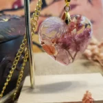 Handmade Resin Pendant - Botanic Affection 002