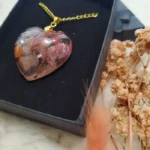 Handmade Resin Pendant - Botanic Affection 009