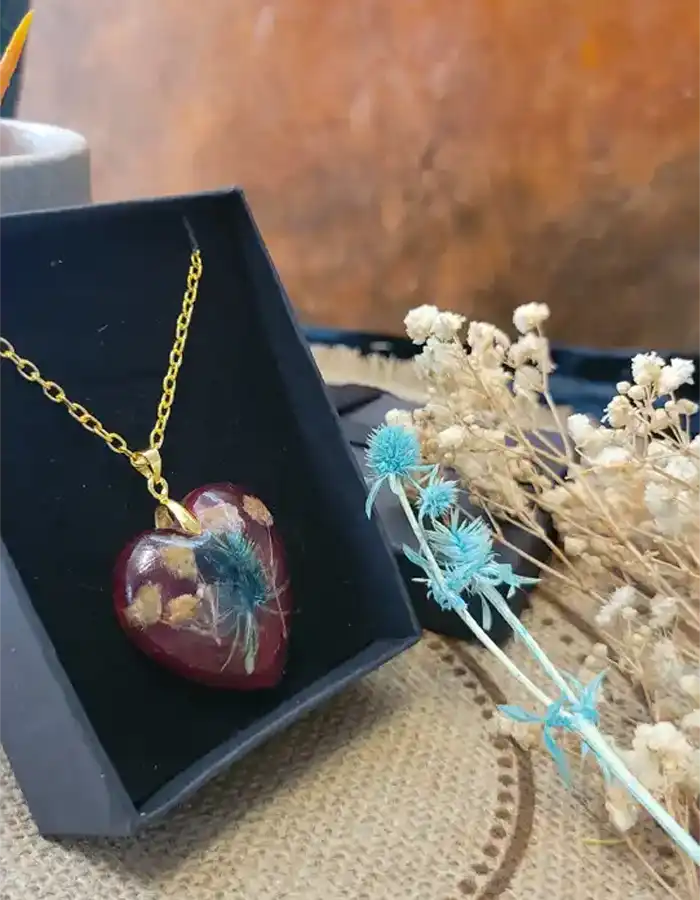 Handmade Resin Pendant Floral - Emblems