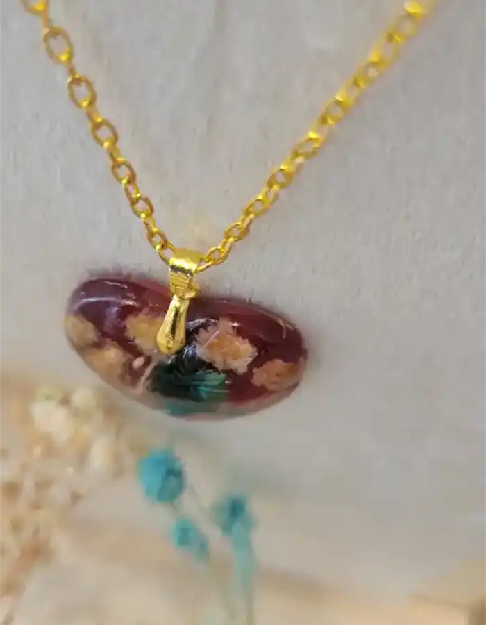 Handmade Resin Pendant Floral - Emblems