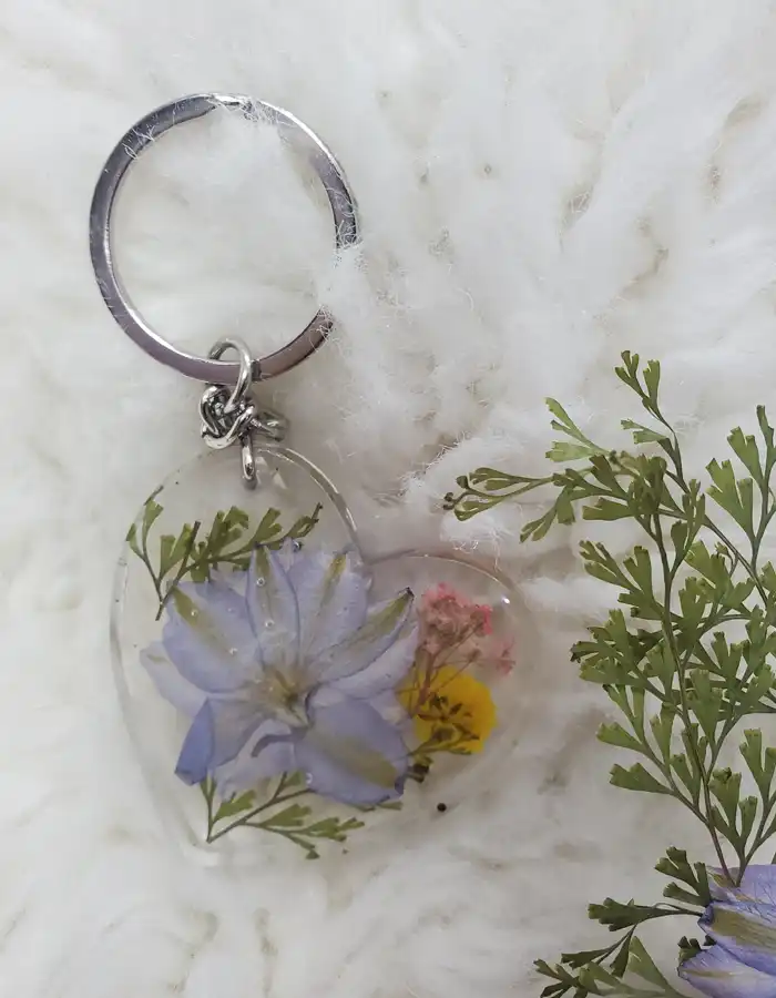 Heart Shape Resin Keychain - Floral Memory