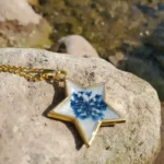Resin Pendant - StarBloom 002
